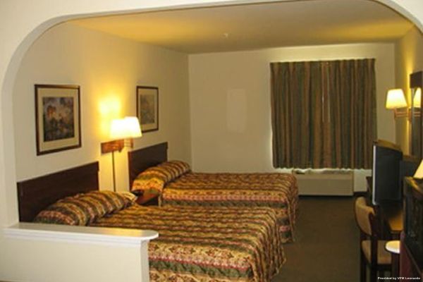 Hotel Red Roof Suites Biloxi